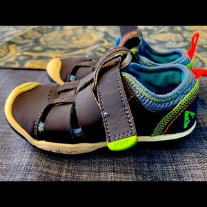 PLAE “Sam 2.0” sandals size 10